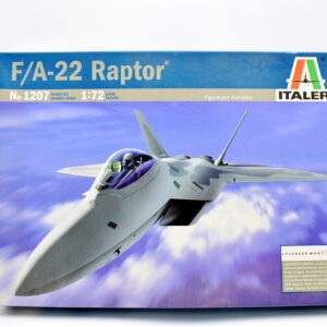 Modellino model kit montaggio aerei F/A-22 RAPTOR italeri scala 1:72 modellismo