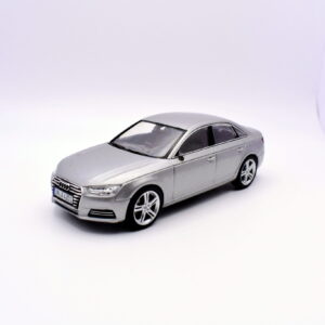 Modellino auto scala 1:43 audi A4 spark model diecast modellismo statico