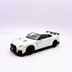 Modellino auto scala 1:43 nissan gtr nismo diecast modellismo statico