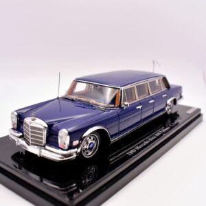 Modellino auto scala 1:43 mercedes benz 600 pullman TSM modellismo statico