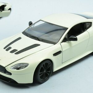 Modellino auto scala 1:24 ASTON MARTIN VANTAGE WHITE diecast modellismo statico