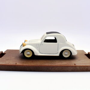 Modellino auto scala 1:43 Fiat 500 topolino Brumm diecast modellismo statico