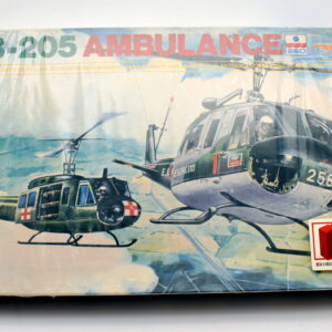 Modellini aerei militari model kit montaggio AB-205 AMBULANCE esci scala 1:72 modellismo