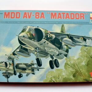 Modellini aerei militari model kit montaggio MDD AV-8A 'MATADOR' esci scala 1:72 modellismo