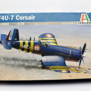 Modellini aerei model kit montaggi F4U-7 CORSAIR italeri scala 1:72 modellismo