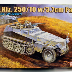 Modellino model kit montaggio carri armati tank SD.KFZ. 251/10 W/3.7CM PAK dragon scala 1:35 modellismo