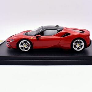 Modellino auto scala 1:43 Ferrari SF90 stradale Looksmart modellismo statico