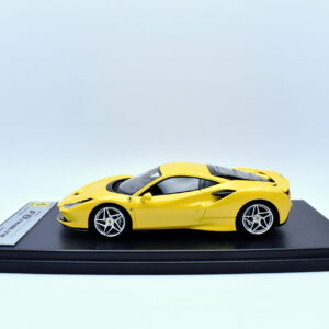 Modellino auto scala 1:43 Ferrari F8 tributo Looksmart modellismo statico