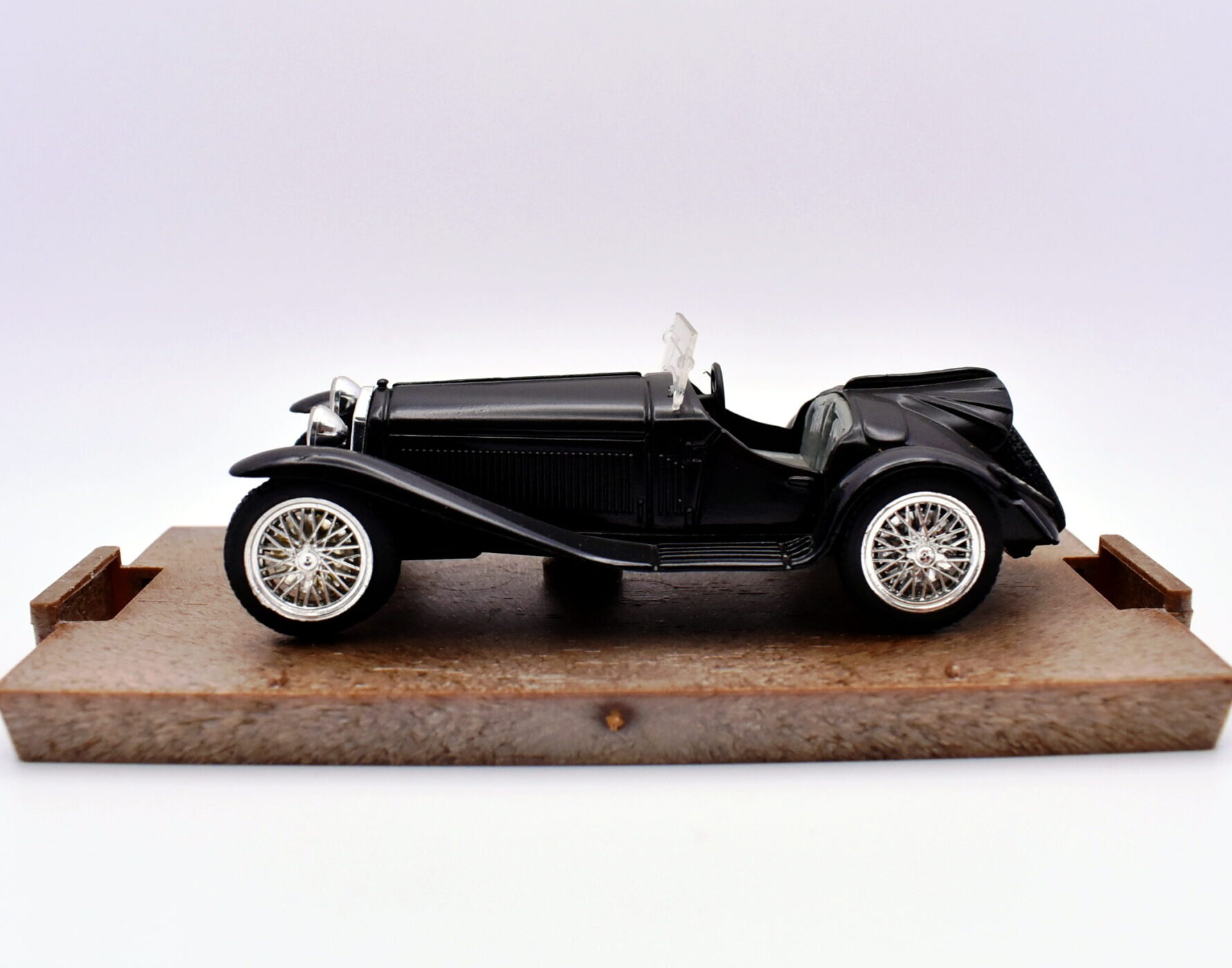 Modellino auto scala 1:43 alfa romeo 2300 hp142 diecast modellismo collezione brumm