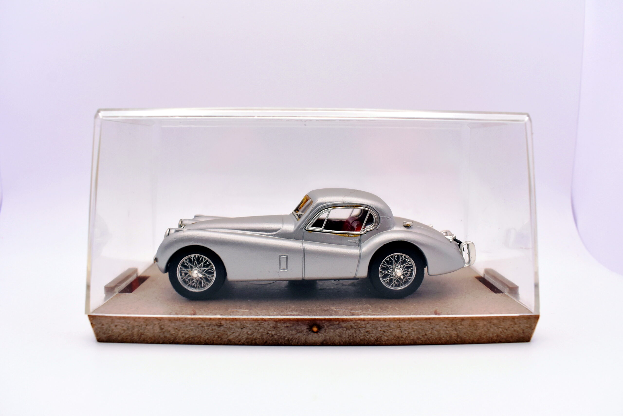 Modellino auto scala 1:43 jaguar hp 160 diecast modellismo collezione brumm - Image 2