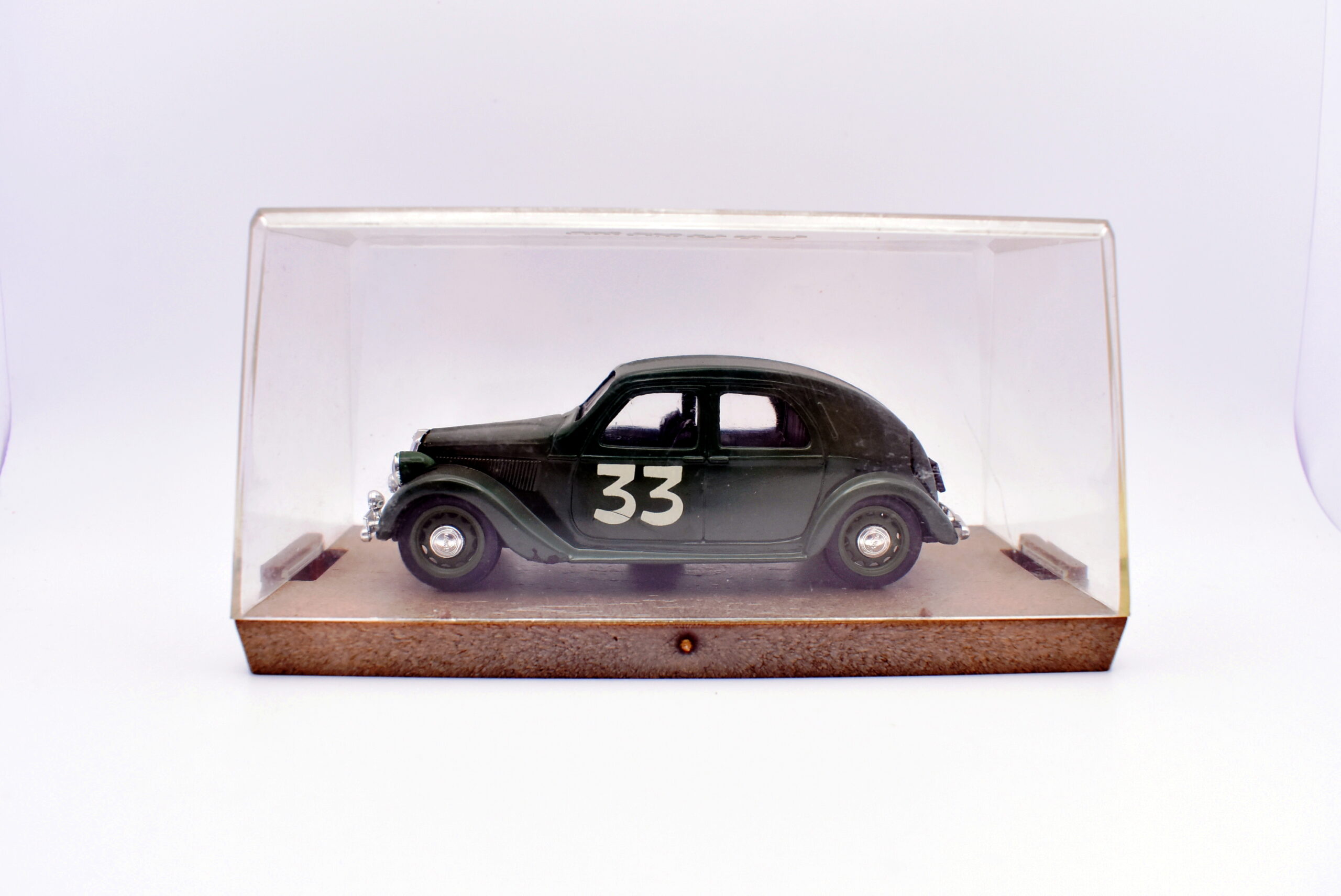 Modellino auto scala 1:43 lancia aprilia diecast modellismo collezione brumm - Image 2