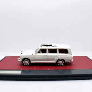 Modellino auto scala 1:43 binz W120 kombi Matrix modellismo da collezione