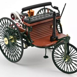 Modellino auto formula 1 F1 scala 1:18 Norev  BENZ PATENT-MOTORWAGEN 1886 GREEN REPRODUCTION modellismo