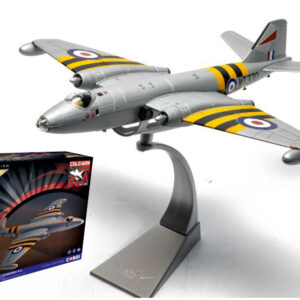 Modellino aerei  Corgi  ENGLISH ELECTRIC CANBERRA B.6WT370 Wg.Cdr.Paul Mallorie 1:72 modellismo