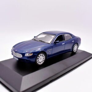 Modellino auto maserati quattroporte scala 1:43 diecast modellismo statico