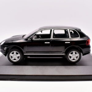 Modellino auto porsche cayenne turbo scala 1:43 diecast modellismo statico