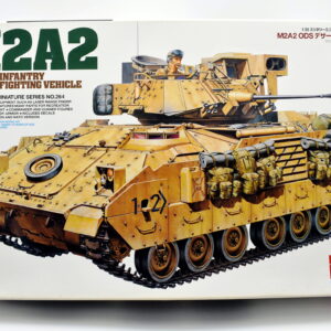 Modellino model kit montaggio carri armati tank M2A2 ODS INFANTRY FIGHTING VEHICLE tamiya scala 1:35 modellismo
