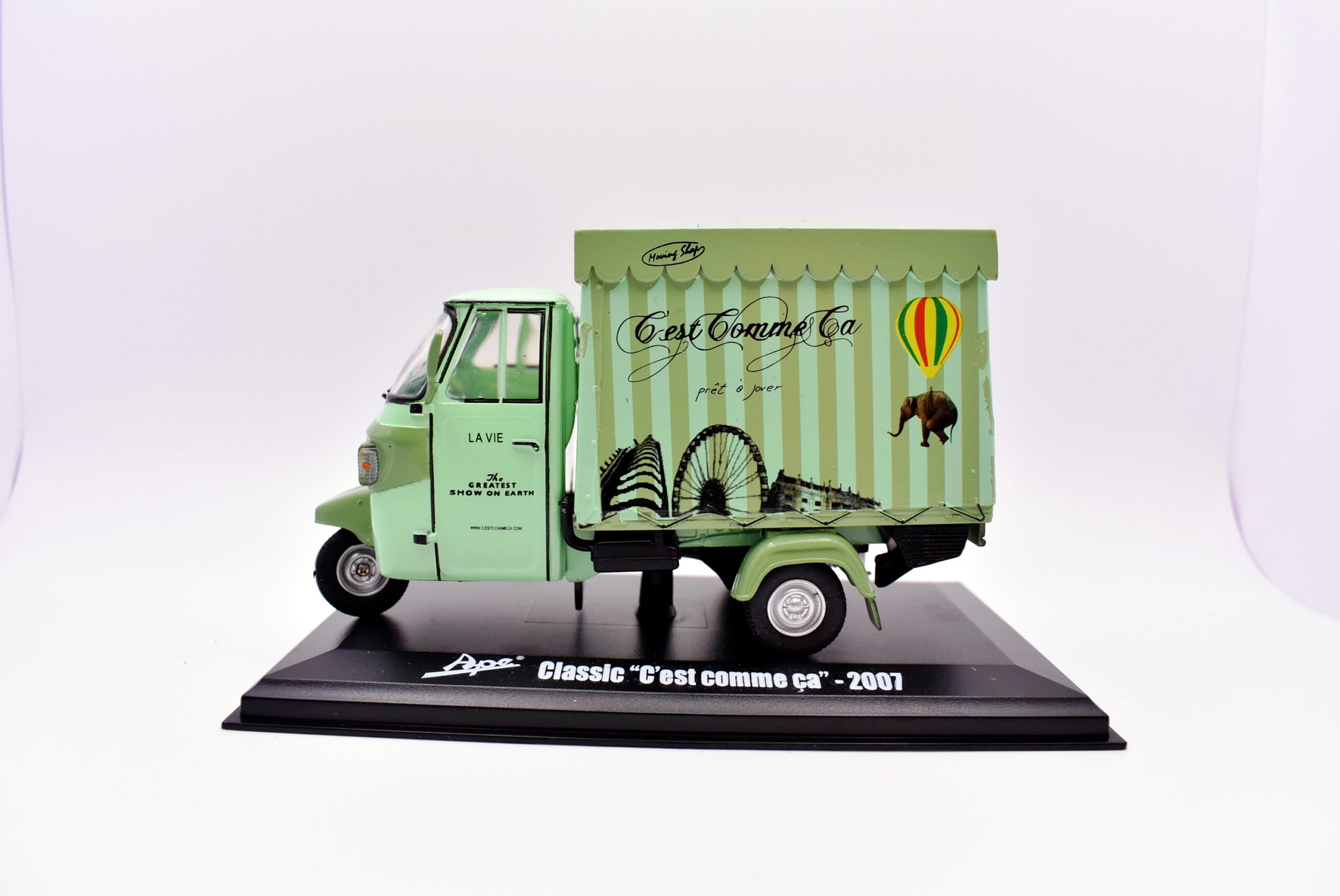 modellino Ape Classic c'est comme ca Scala 1:32 diecast modellismo da collezione edicola