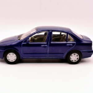 Modellino auto scala 1:43 fiat marea maisto diecast modellismo statico
