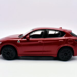 Modellino auto scala 1:43 alfa romeo stelvio diecast burago modellismo statico