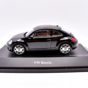 Modellino auto scala 1:43 VW beetle schuco modellismo statico