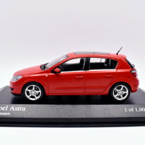 Modellino auto scala 1:43 opel astra minichamps diecast modellismo da collezione