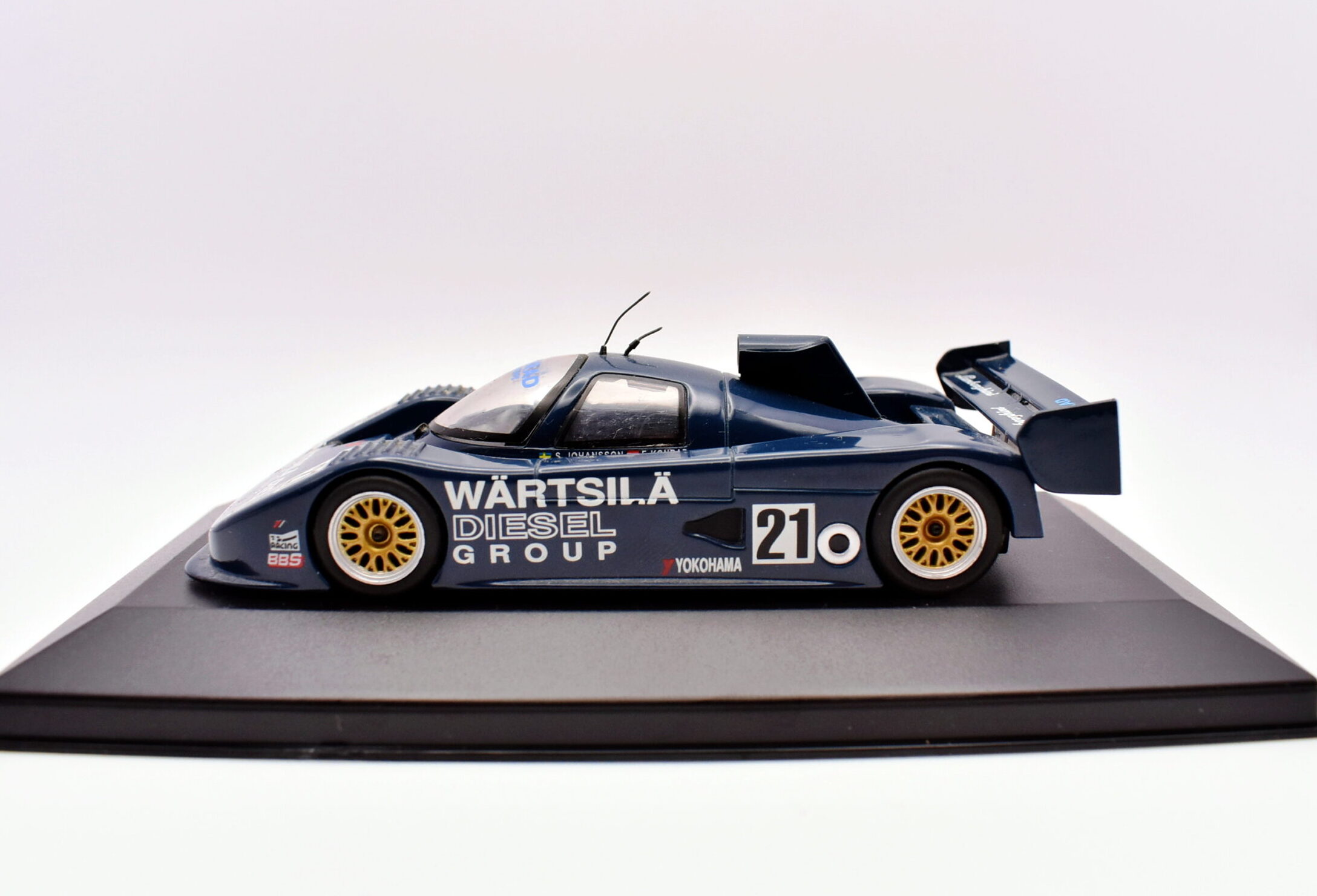 Modellino auto konrad lamborghini KM011 racing scala 1:43 diecast modellismo