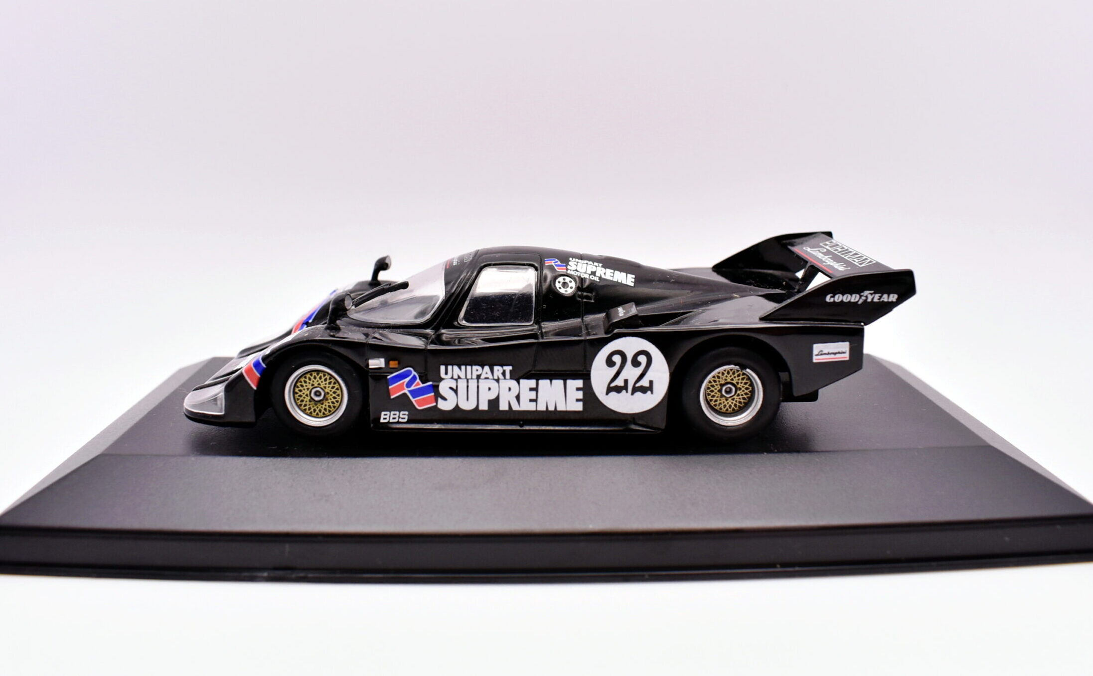 Modellino auto lamborghini countach qvx racing scala 1:43 diecast modellismo