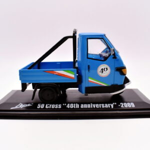 modellino Ape 50 cross 40th anniversary Scala 1:32 diecast modellismo da collezione edicola