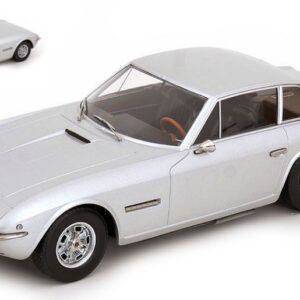 Modellino auto scala 1:18 LAMBORGHINI ISLERO S SILVER diecast modellismo statico