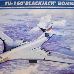 Modellino model kit montaggio TU-160 BLACKJACK BOMBER trumpeter scala 1:72 modellismo