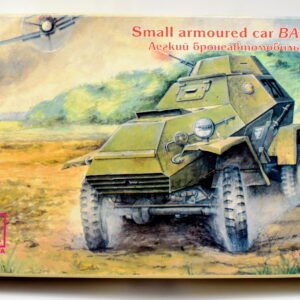 Modellino model kit montaggio carri armati tank SMALL ARMOURED CAR BA-64B aer scala 1:35 modellismo