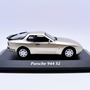 Modellino auto scala 1:43 porsche 944 S2 maxichamps diecast modellismo da collezione