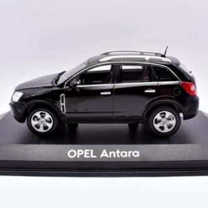 Modellino auto scala 1:43 opel antara norev diecast modellismo statico da collezione