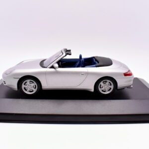 Modellino auto scala 1:43 porsche 911 carrera cabriolet modellismo da collezione