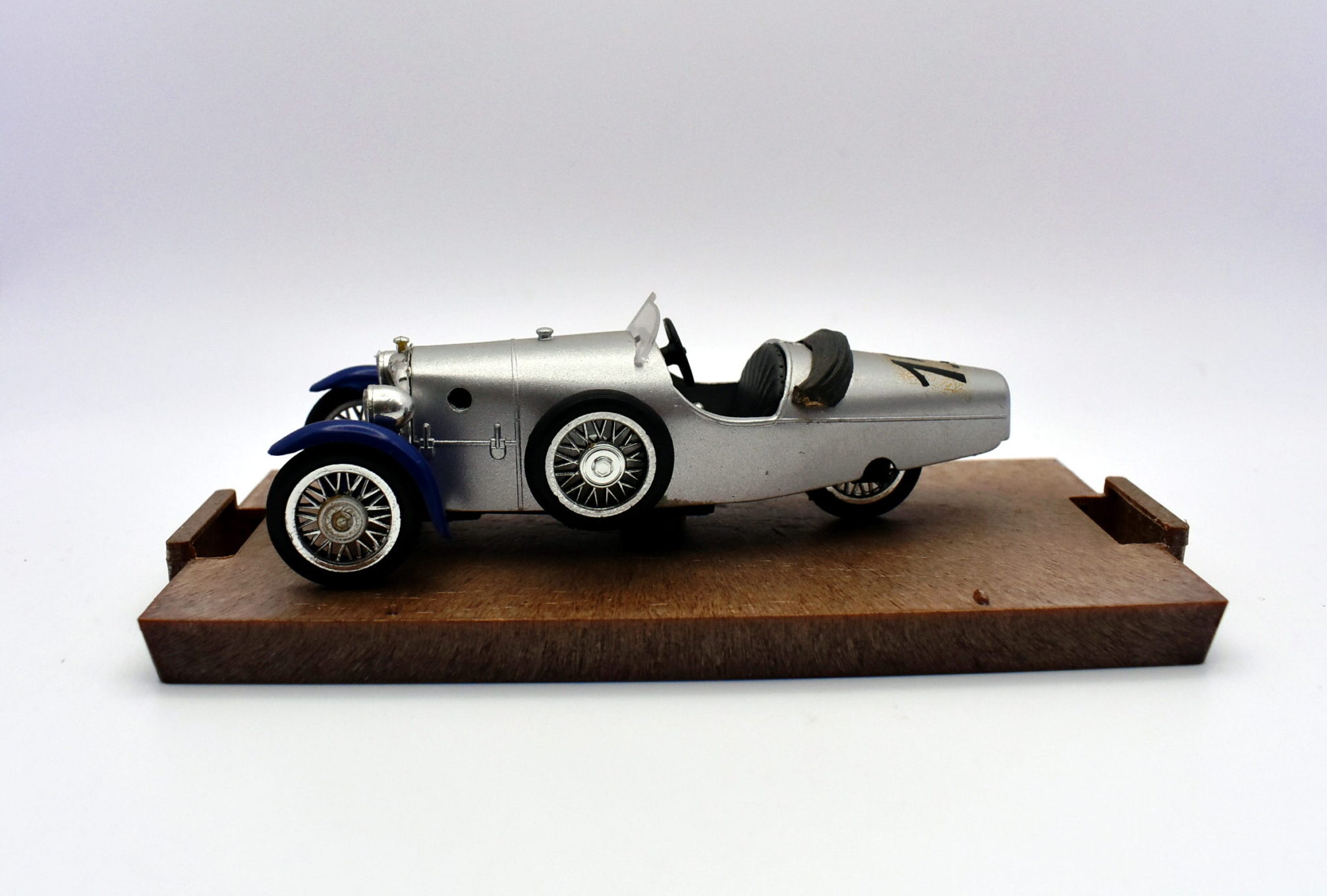 Modellino auto scala 1:43 sanford sport cycle car Brumm diecast modellismo statico