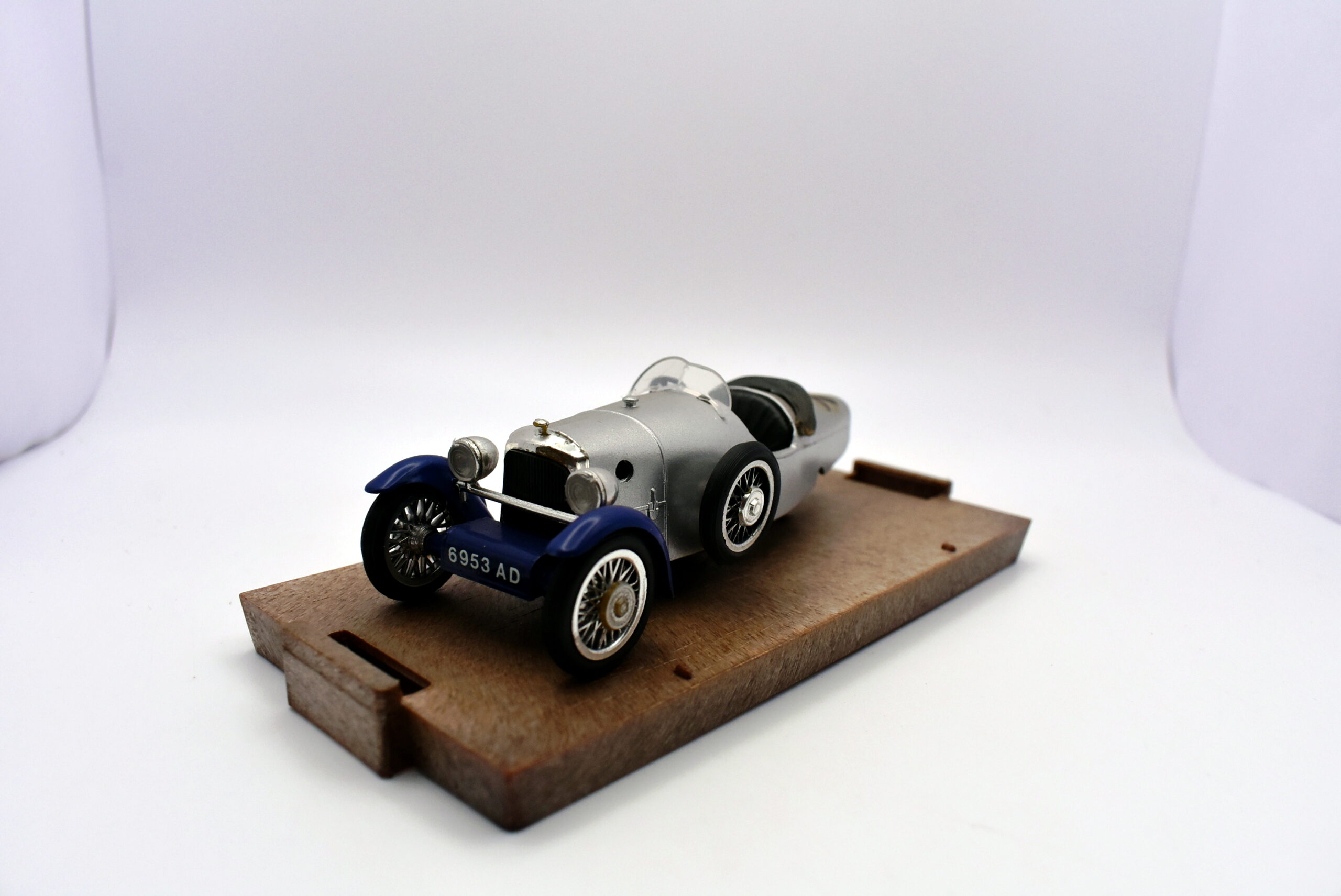 Modellino auto scala 1:43 sanford sport cycle car Brumm diecast modellismo statico - Image 2