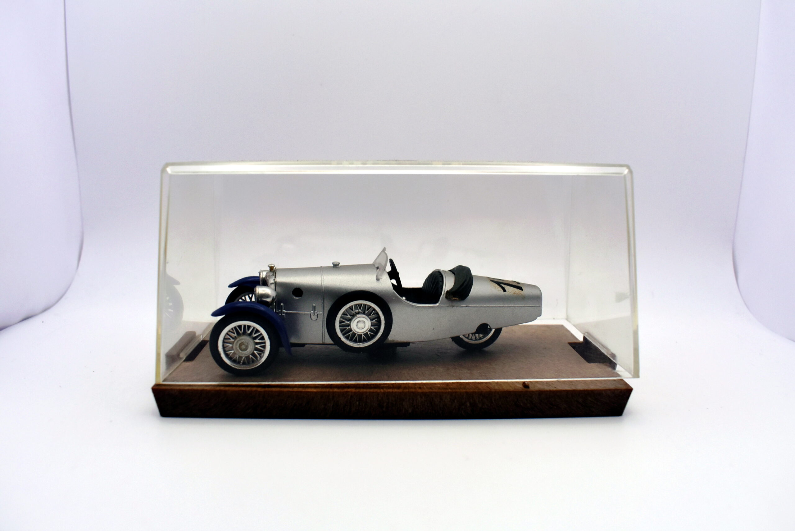 Modellino auto scala 1:43 sanford sport cycle car Brumm diecast modellismo statico - Image 4