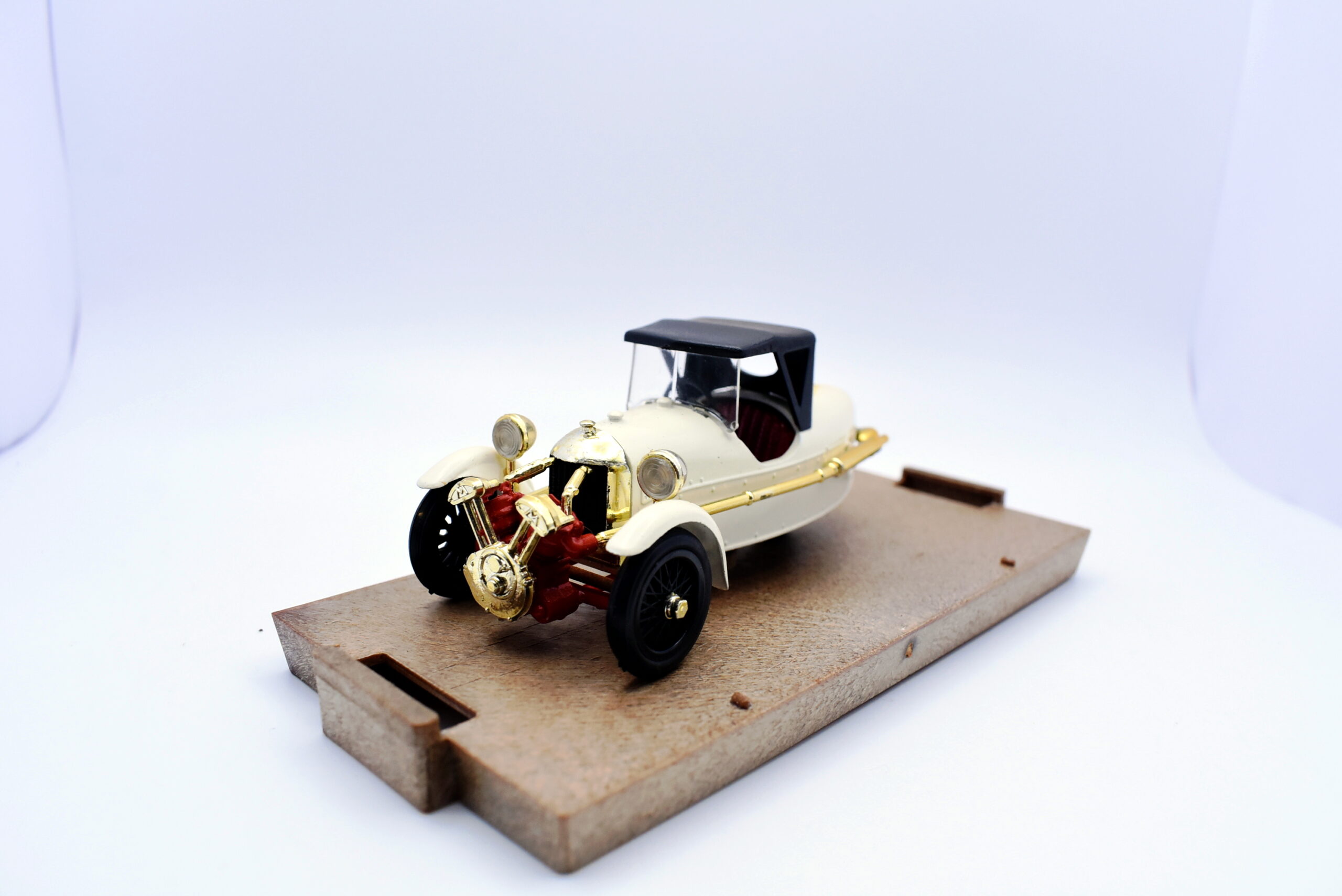 Modellino auto scala 1:43 morgan MX-4 super sport Brumm diecast modellismo statico - Image 3