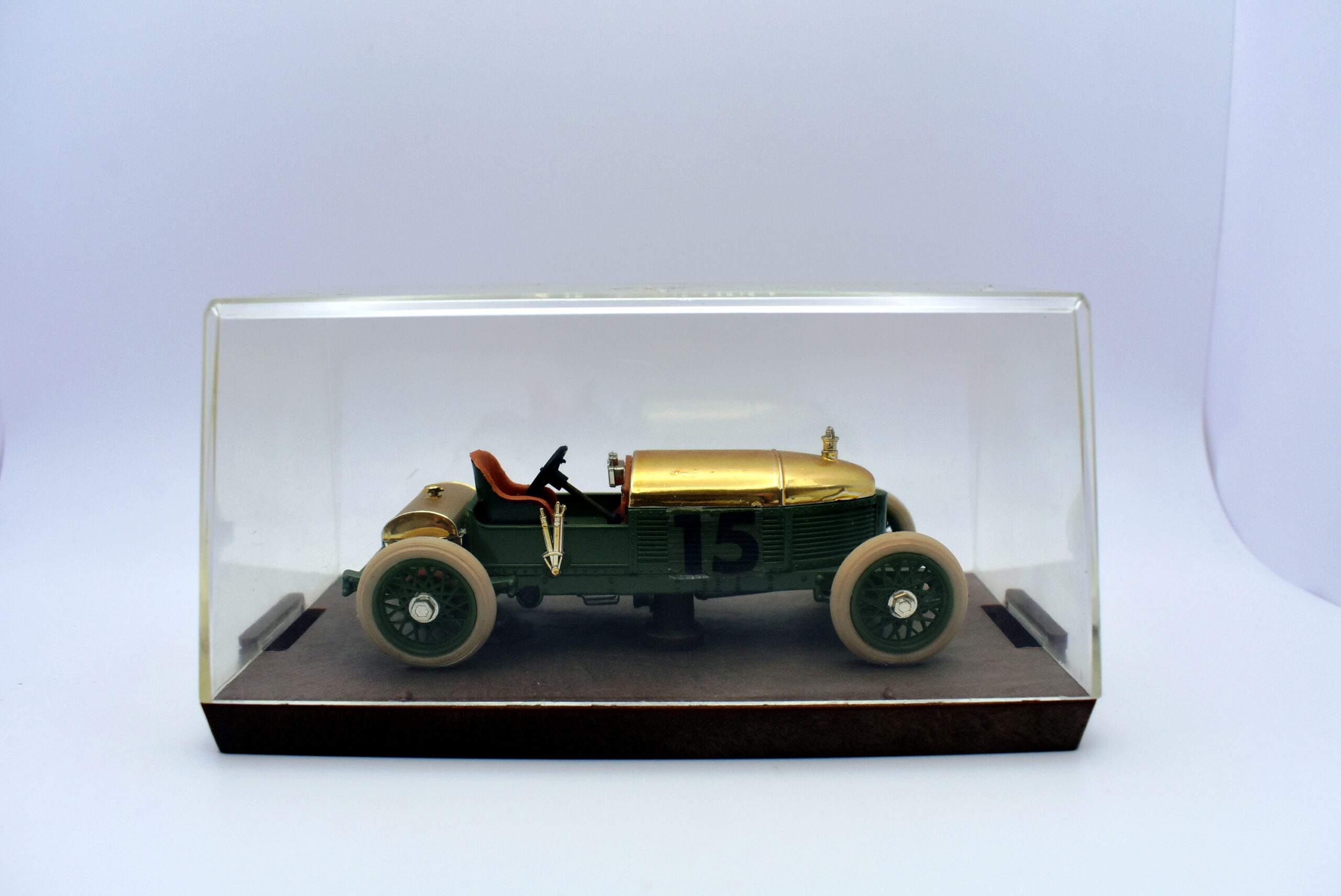 Modellino auto scala 1:43 napier 6 Brumm diecast modellismo statico - Image 2