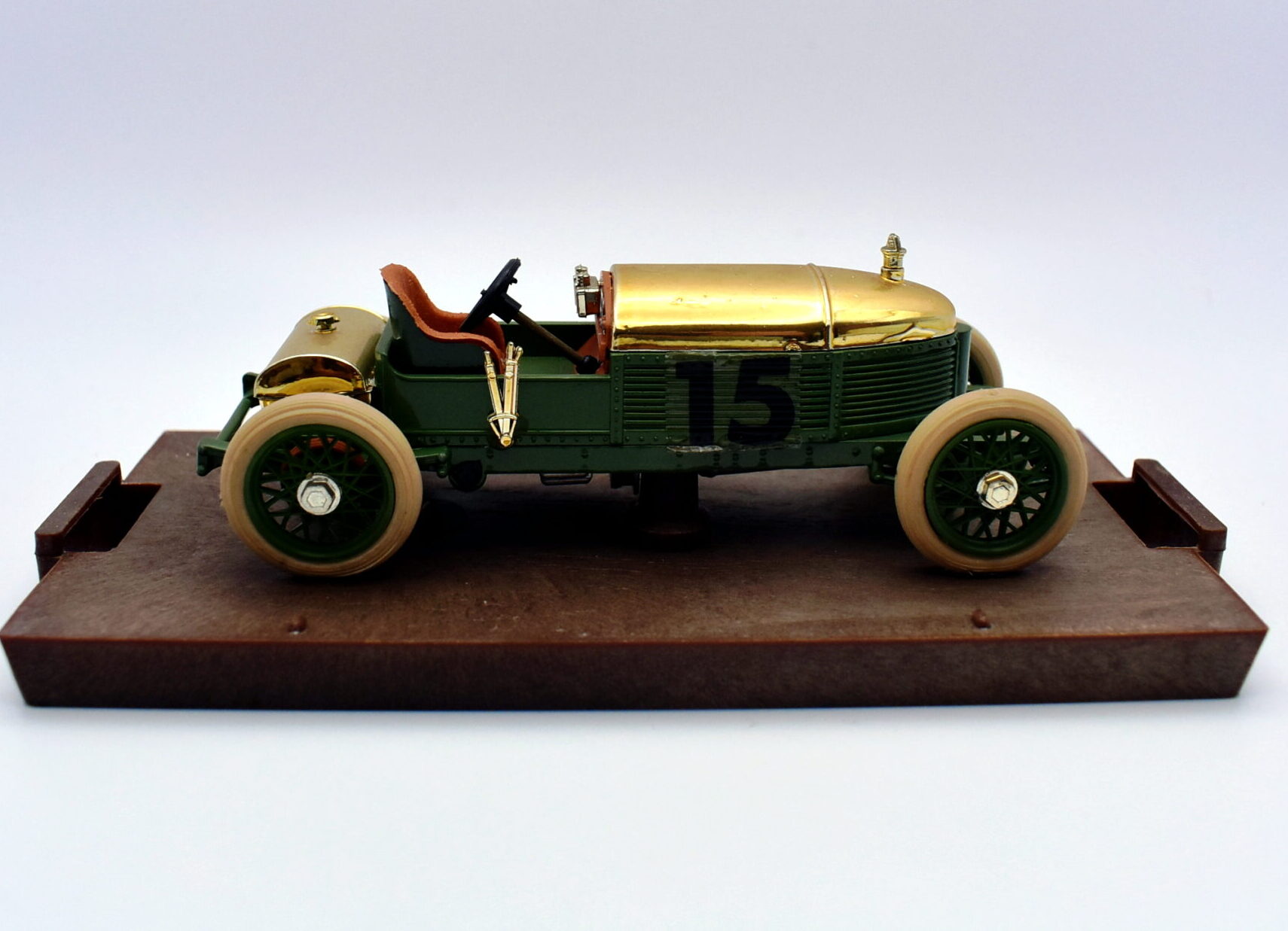 Modellino auto scala 1:43 napier 6 Brumm diecast modellismo statico