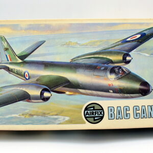 Modellini aereo model kit montaggi BAC CANBERRA 72 airfix scala 1:72 modellismo