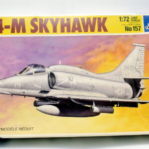 Modellini aerei model kit montaggi A4-M SKYHAWK italeri scala 1:72 modellismo