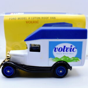Modellino Camion scala 1:64 ford model a luton roof van volvic diecast modellismo da collezione