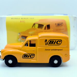 Modellino Camion scala 1:64 morris minor van diecast modellismo da collezione