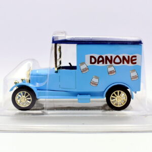 Modellino Camion scala 1:64 model danone diecast modellismo da collezione