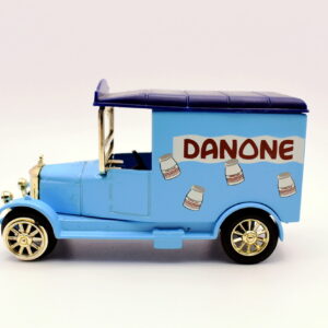 Modellino Camion scala 1:64 renault danone diecast modellismo da collezione