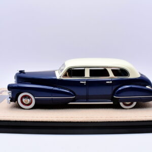 Modellino auto scala 1:43 cadillac series 67 imperial sedan stamp models modellismo statico