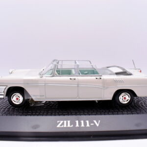 Modellino auto scala 1:43 zil 111-v diecast modellismo statico