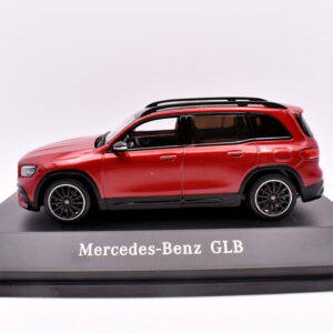Modellino auto scala 1:43 mercedes benz GLB norev minimax diecast modellismo statico da collezione